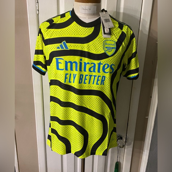 adidas Arsenal 2023/24 Away Jersey - Picture 12 of 15